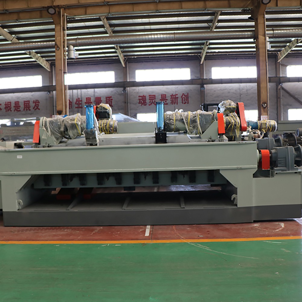 2700mm veneer peeling machine