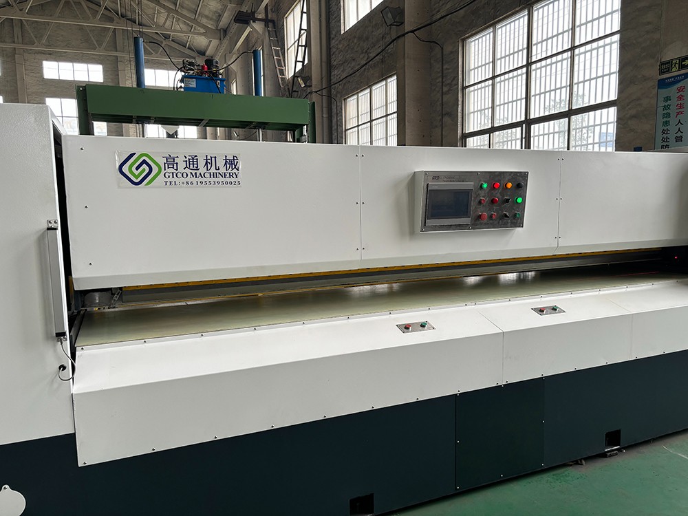 Double knife Veneer Cutting Machine