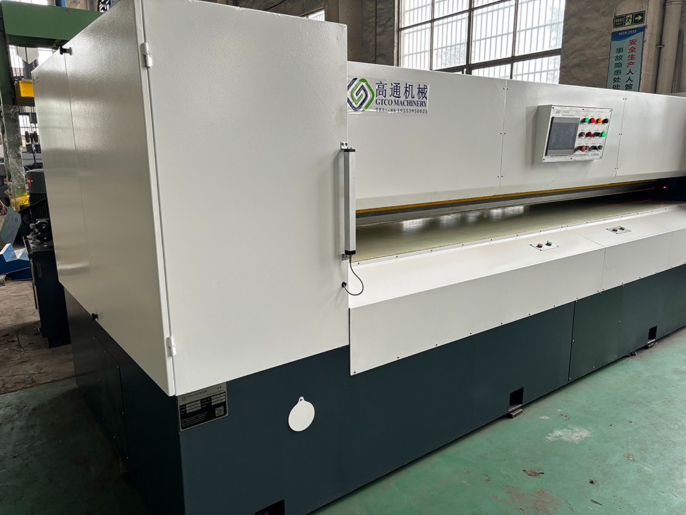 Double knife Veneer Cutting Machine