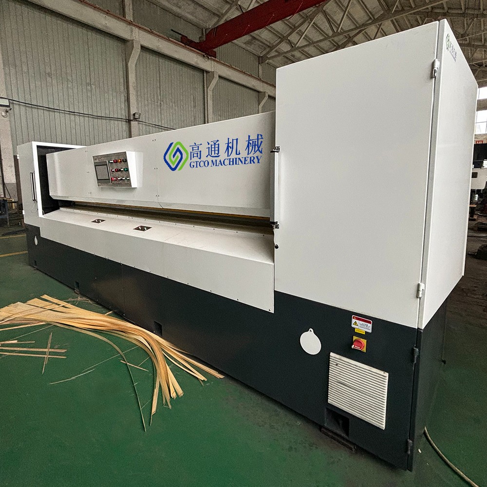 Double knife Veneer Cutting Machine